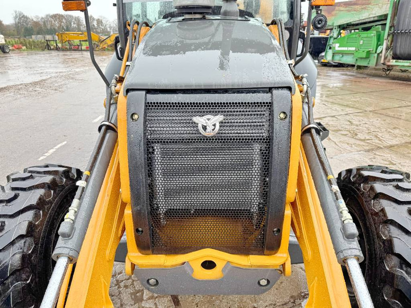 Backhoe loader Case 770EX 4WD - New / Unused / Hammer Lines: picture 19