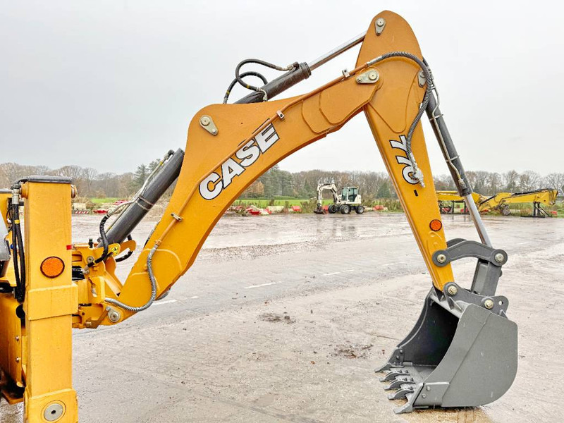 Backhoe loader Case 770EX 4WD - New / Unused / Hammer Lines: picture 15