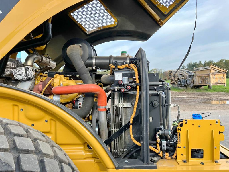 Roller Cat CS66B - CE Certified / Low Hours / Padfoot: picture 13
