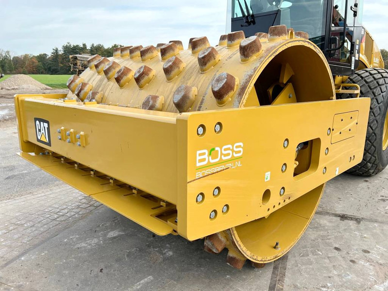 Roller Cat CS66B - CE Certified / Low Hours / Padfoot: picture 10