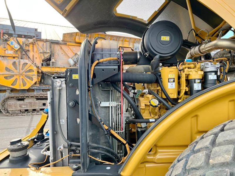 Roller Cat CS66B - CE Certified / Low Hours / Padfoot: picture 14