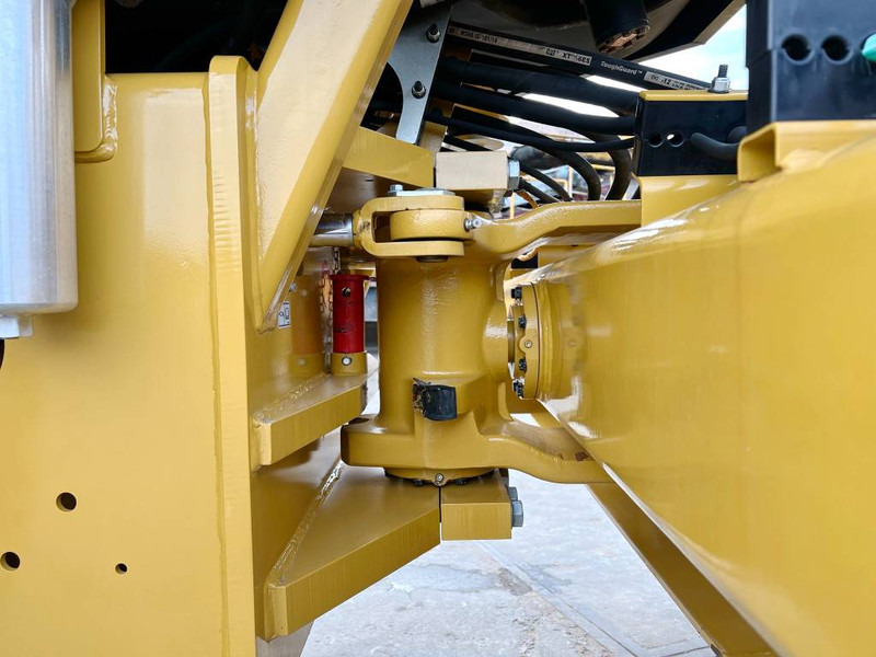 Roller Cat CS66B - CE Certified / Low Hours / Padfoot: picture 12