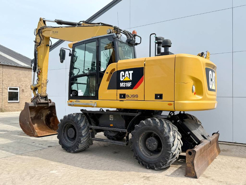 Cat M316F - Quick Coupler / Triple Boom / Auto Lube - Wheel excavator: picture 3 Cat M316F - Quick Coupler / Triple Boom / Auto Lube - Wheel excavator: picture 3