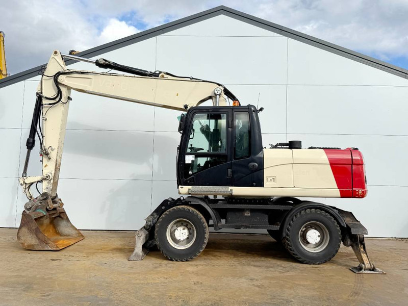 Wheel excavator Cat M318D - Quick Coupler / Automatic Greasing: picture 1