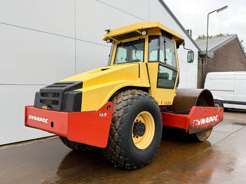 Dynapac CA302 - Good Working Condition / Deutz Engine - Roller: picture 5 Dynapac CA302 - Good Working Condition / Deutz Engine - Roller: picture 5