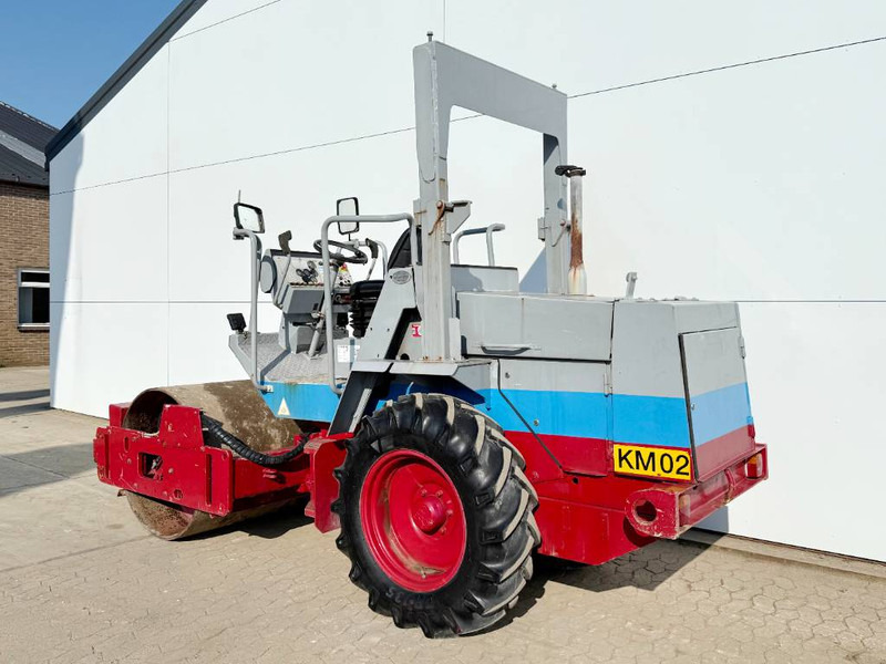 Hamm 2220D - Dutch Machine / Only 4342 Hours! - Roller: picture 3 Hamm 2220D - Dutch Machine / Only 4342 Hours! - Roller: picture 3