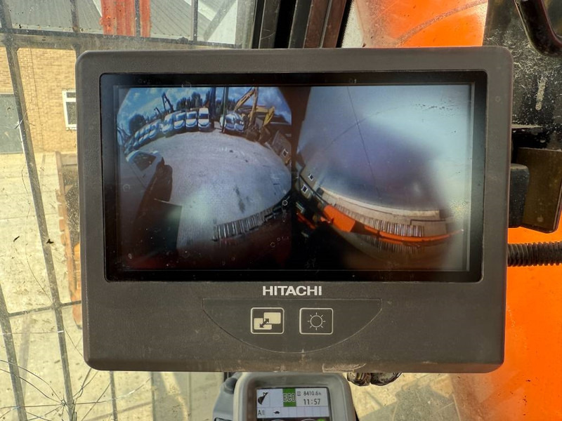 Crawler excavator Hitachi ZX490LCH-6 - Top Condition / Hammer Lines: picture 10