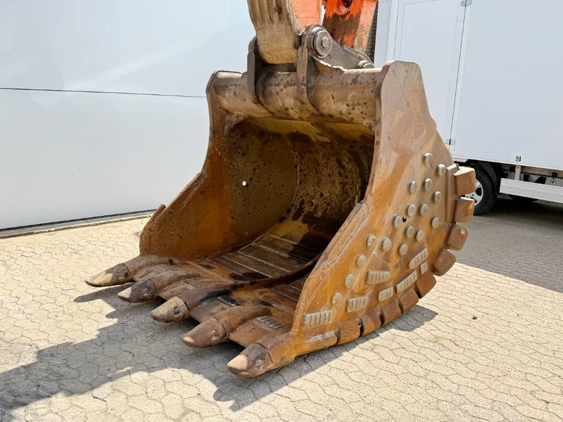 Crawler excavator Hitachi ZX490LCH-6 - Top Condition / Hammer Lines: picture 16