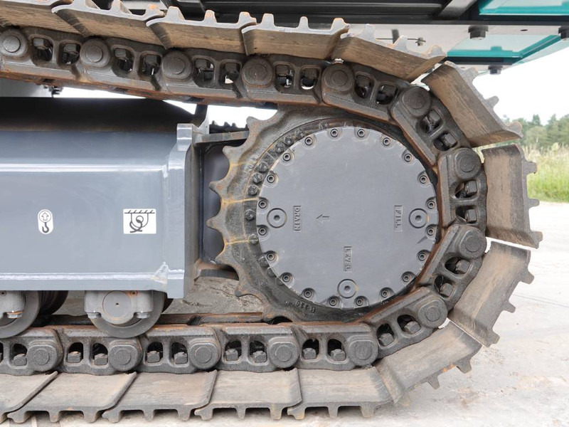 New Crawler excavator Kobelco SK220-10 - New / Unused / Hammer Lines / HINO: picture 12