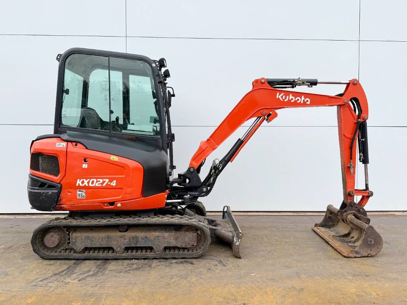 Mini excavator Kubota KX027-4 - Hammer Lines / Quick Coupler: picture 6