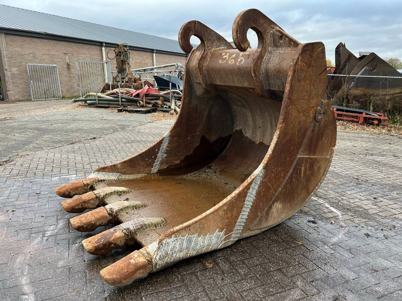 Large Bucket CW70 - CAT 365 - Bucket for Construction machinery: picture 4 Large Bucket CW70 - CAT 365 - Bucket for Construction machinery: picture 4