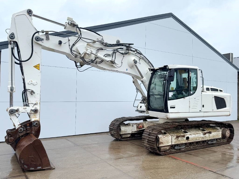 Liebherr R906LC Litronic - 2 Buckets / Quick Coupler - Crawler excavator: picture 2 Liebherr R906LC Litronic - 2 Buckets / Quick Coupler - Crawler excavator: picture 2