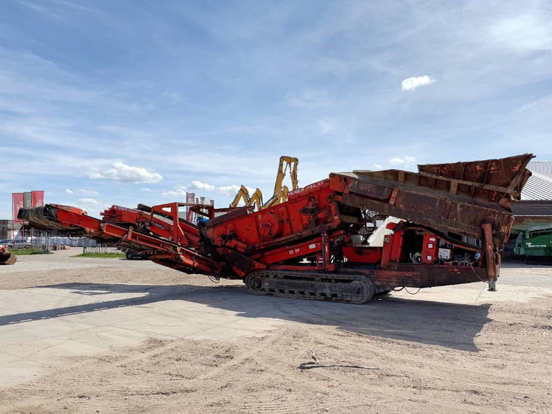Terex Finlay 883T - Good Overall Condition / CE - Screener: picture 4 Terex Finlay 883T - Good Overall Condition / CE - Screener: picture 4