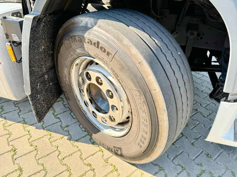 Tractor unit DAF XF 105.410 - 6x2 / Manual Gearbox: picture 16