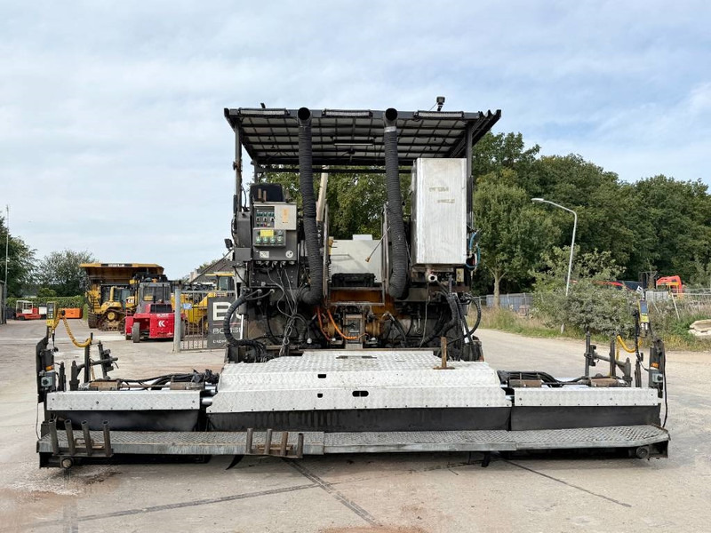Volvo ABG9820 - 6 Meter Paving Width / Good Condition - Asphalt paver: picture 4 Volvo ABG9820 - 6 Meter Paving Width / Good Condition - Asphalt paver: picture 4