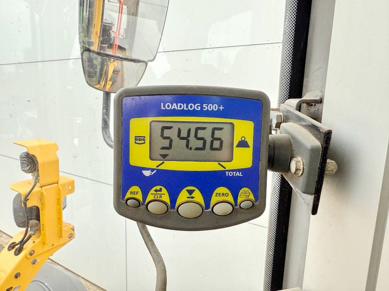 Wheel loader Volvo L120H - 3rd Function / Weight System: picture 15 Wheel loader Volvo L120H - 3rd Function / Weight System: picture 15