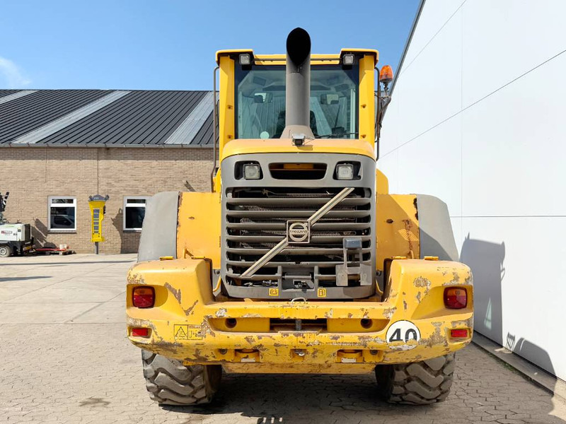 Volvo L90F - German Machine / 3rd Function / Auto Lube - Wheel loader: picture 4 Volvo L90F - German Machine / 3rd Function / Auto Lube - Wheel loader: picture 4