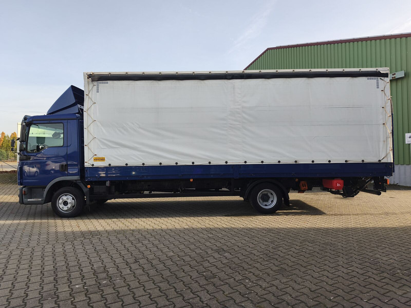 MAN TGL 8.220 4x2 Euro 6 LBW AHK (19) - Curtainsider truck: picture 5 MAN TGL 8.220 4x2 Euro 6 LBW AHK (19) - Curtainsider truck: picture 5