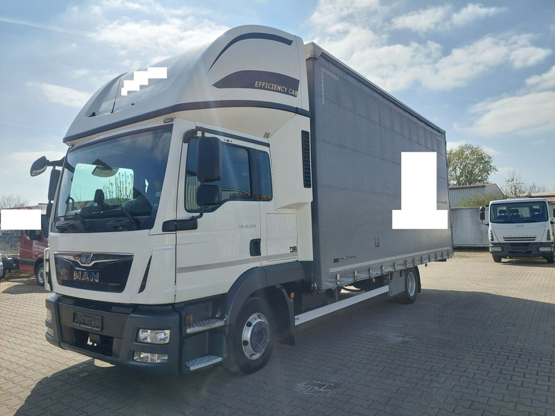 MAN TGL 8.220 - Curtainsider truck: picture 1 MAN TGL 8.220 - Curtainsider truck: picture 1