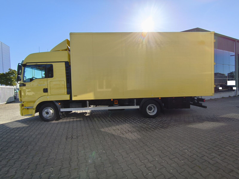 MAN TGL 8.220 - Box truck: picture 5 MAN TGL 8.220 - Box truck: picture 5