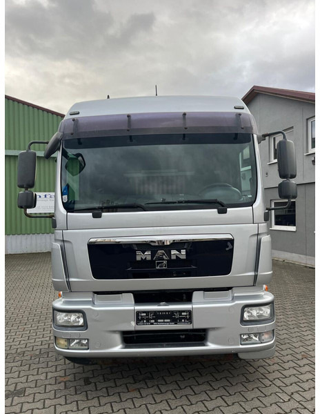 MAN TGM 12.290 BDF 4x2 Euro 5 - Cab chassis truck: picture 2 MAN TGM 12.290 BDF 4x2 Euro 5 - Cab chassis truck: picture 2