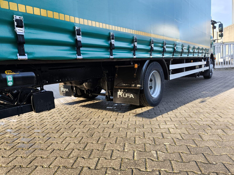 MAN TGM 15.250 - Curtainsider truck: picture 5 MAN TGM 15.250 - Curtainsider truck: picture 5