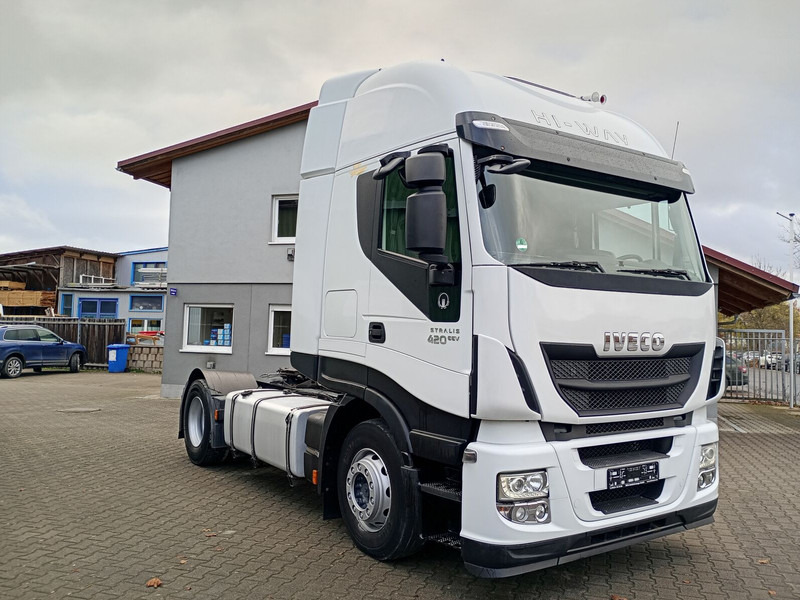 Tractor unit Iveco Stralis 420: picture 1