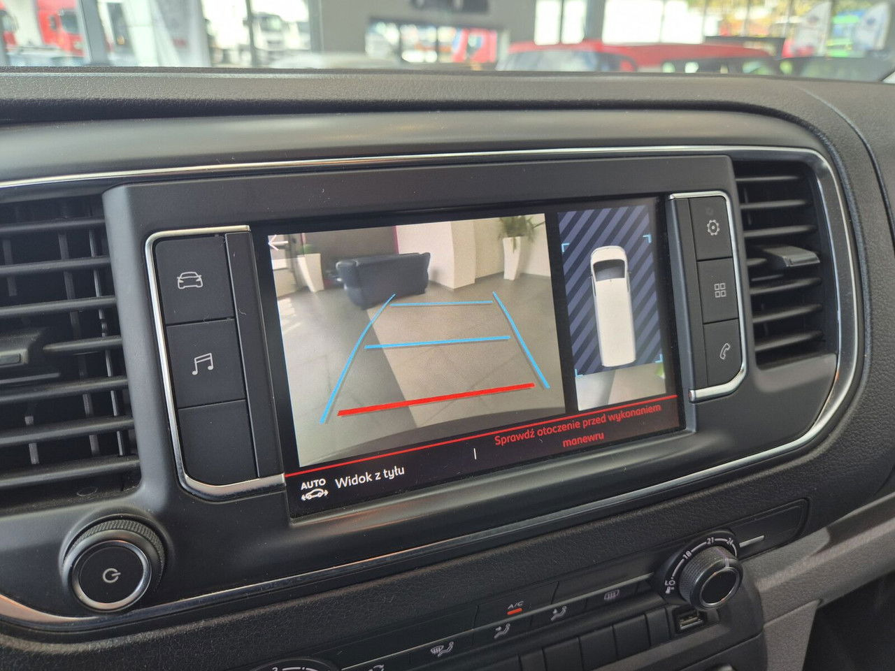 Leasing of  Citroën Jumpy Combi L3H1 Long ,Mixto,Top Version,360 Camera, Serviced Citroën Jumpy Combi L3H1 Long ,Mixto,Top Version,360 Camera, Serviced: picture 28