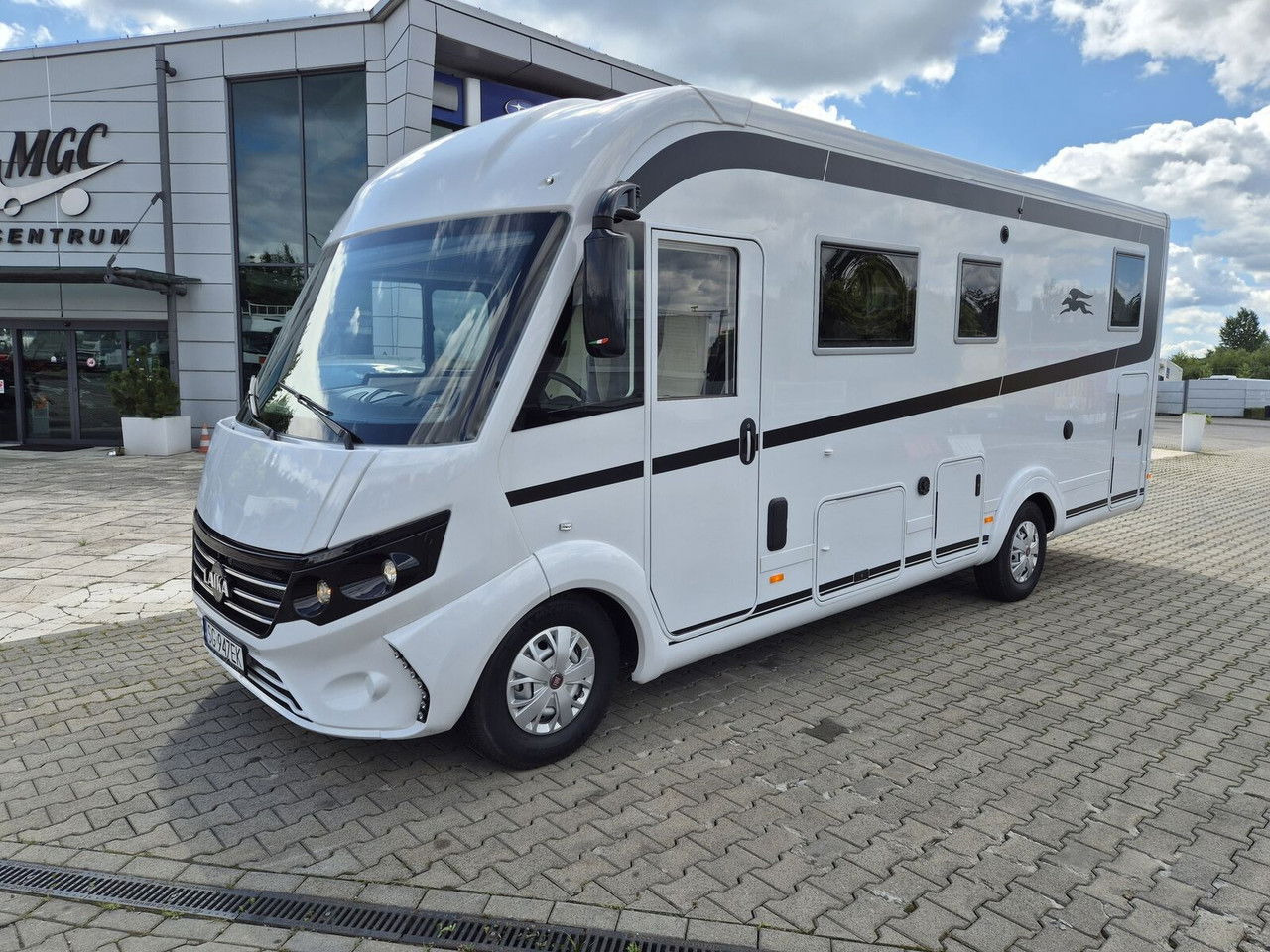 Fiat H4109 Laika H4109 - Integrated motorhome: picture 1 Fiat H4109 Laika H4109 - Integrated motorhome: picture 1