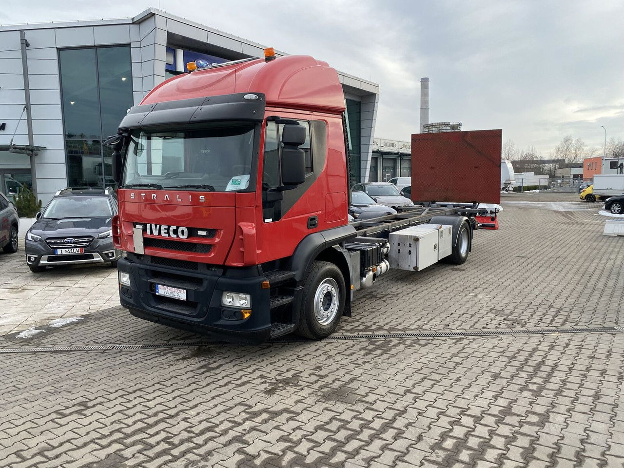 Iveco Stralis 360 AT 190 / Euro 5 / NEW Service / Long Frame - Cab chassis truck: picture 2 Iveco Stralis 360 AT 190 / Euro 5 / NEW Service / Long Frame - Cab chassis truck: picture 2