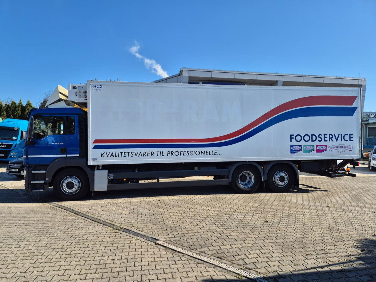 Refrigerator truck MAN TGS 26.320 24 EP / Frigoblock / 1 Owner / Serviced: picture 10