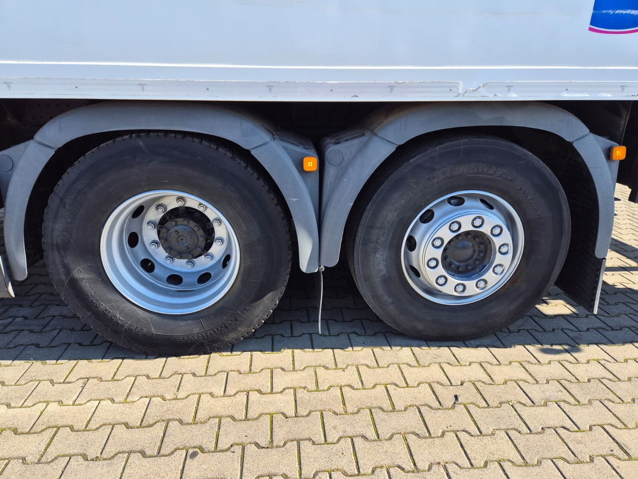 Refrigerator truck MAN TGS 26.320 24 EP / Frigoblock / 1 Owner / Serviced: picture 14