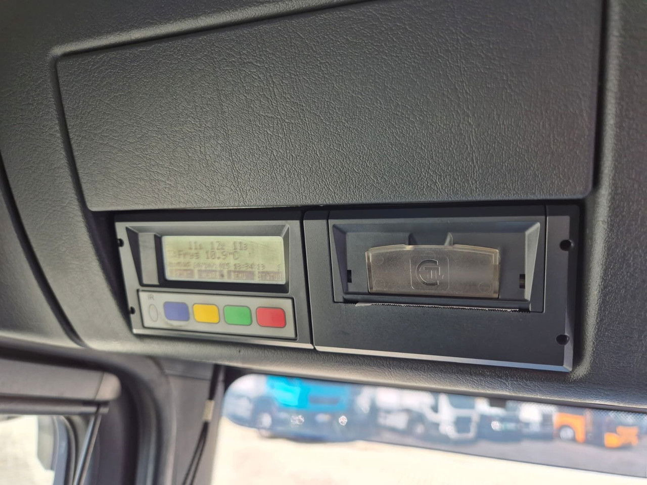 Refrigerator truck MAN TGS 26.320 24 EP / Frigoblock / 1 Owner / Serviced: picture 28