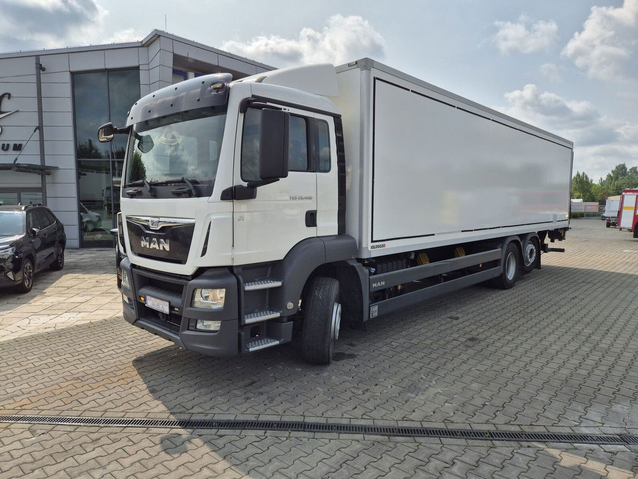 MAN TGS 26.400 Long Container 24 Europalet - Refrigerator truck: picture 2 MAN TGS 26.400 Long Container 24 Europalet - Refrigerator truck: picture 2