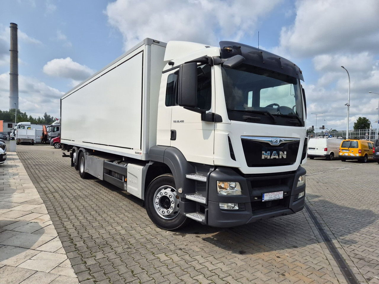 MAN TGS 26.400 Long Container 24 Europalet - Refrigerator truck: picture 1 MAN TGS 26.400 Long Container 24 Europalet - Refrigerator truck: picture 1