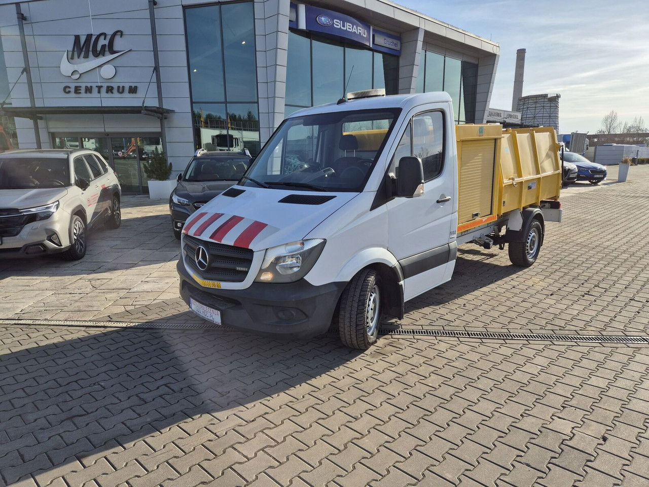 Mercedes-Benz Sprinter 316 CDi Aut. / Hummel HU2 / Webasto / 1 Owner - Garbage truck: picture 2 Mercedes-Benz Sprinter 316 CDi Aut. / Hummel HU2 / Webasto / 1 Owner - Garbage truck: picture 2