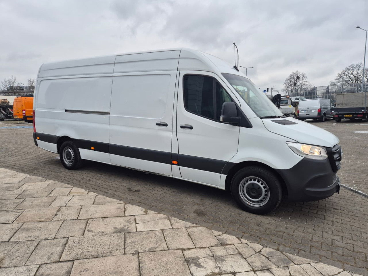 Mercedes-Benz Sprinter 316 Long / MAX / Serviced - Box van: picture 5 Mercedes-Benz Sprinter 316 Long / MAX / Serviced - Box van: picture 5