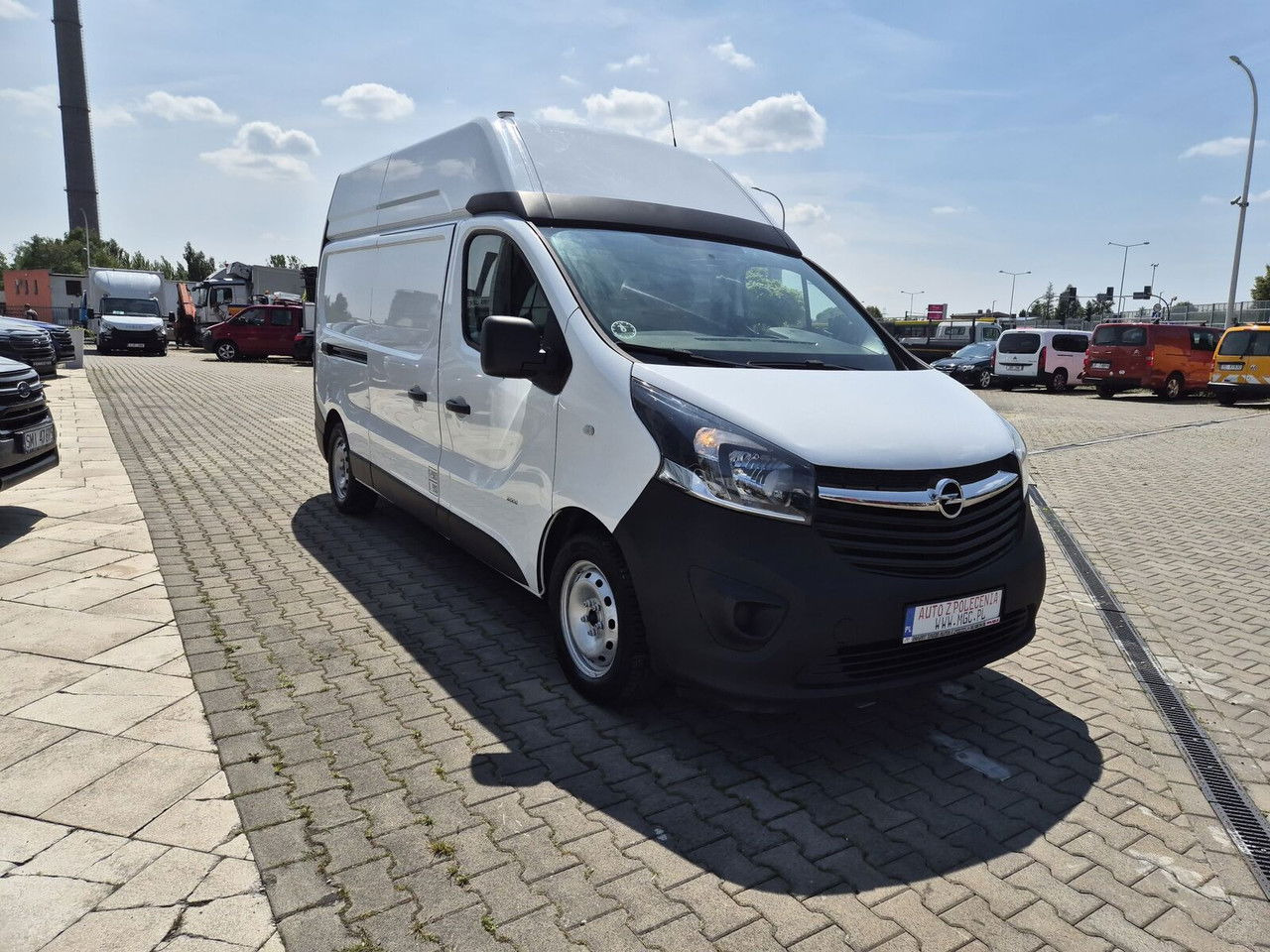 Opel Vivaro 2900 / 125KM / L2H2 Maxi / Mobile Service / 1 Owner - Small van: picture 5 Opel Vivaro 2900 / 125KM / L2H2 Maxi / Mobile Service / 1 Owner - Small van: picture 5
