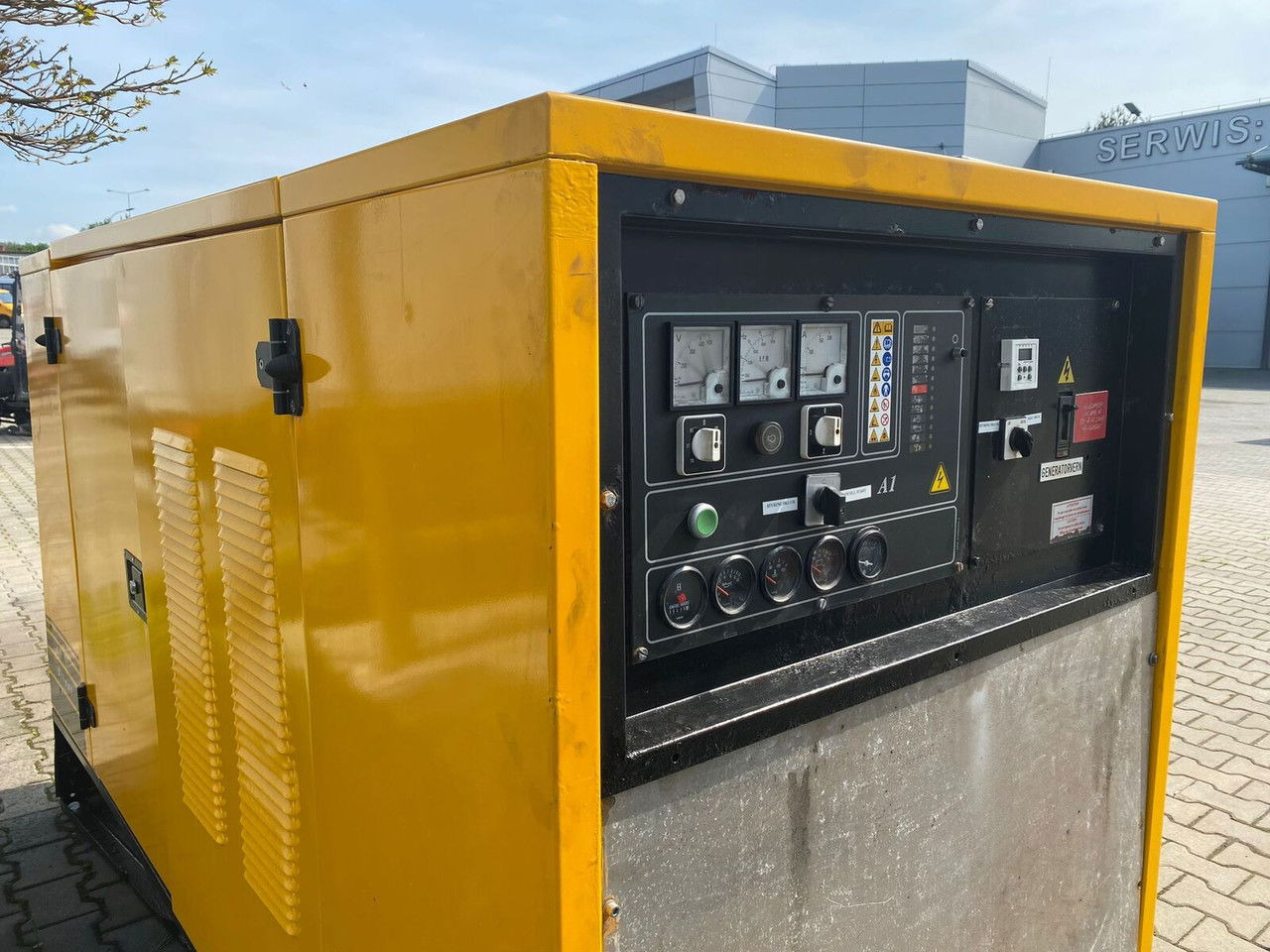 SDMO NS 60 W M / Works Great / 1 Owner - Generator set: picture 5 SDMO NS 60 W M / Works Great / 1 Owner - Generator set: picture 5