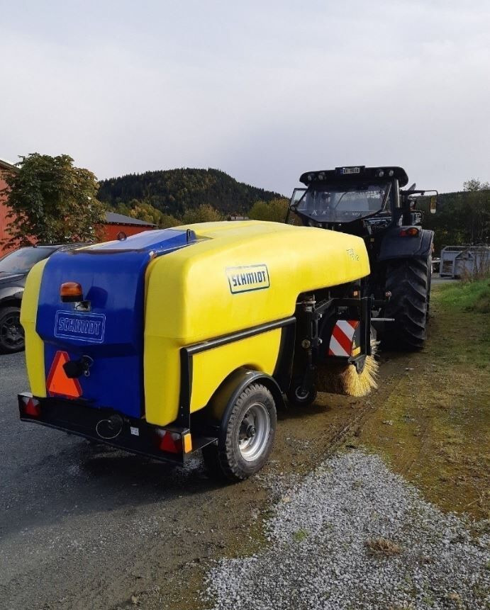 Schmidt TSS 122, Like NEW - Road sweeper: picture 4 Schmidt TSS 122, Like NEW - Road sweeper: picture 4