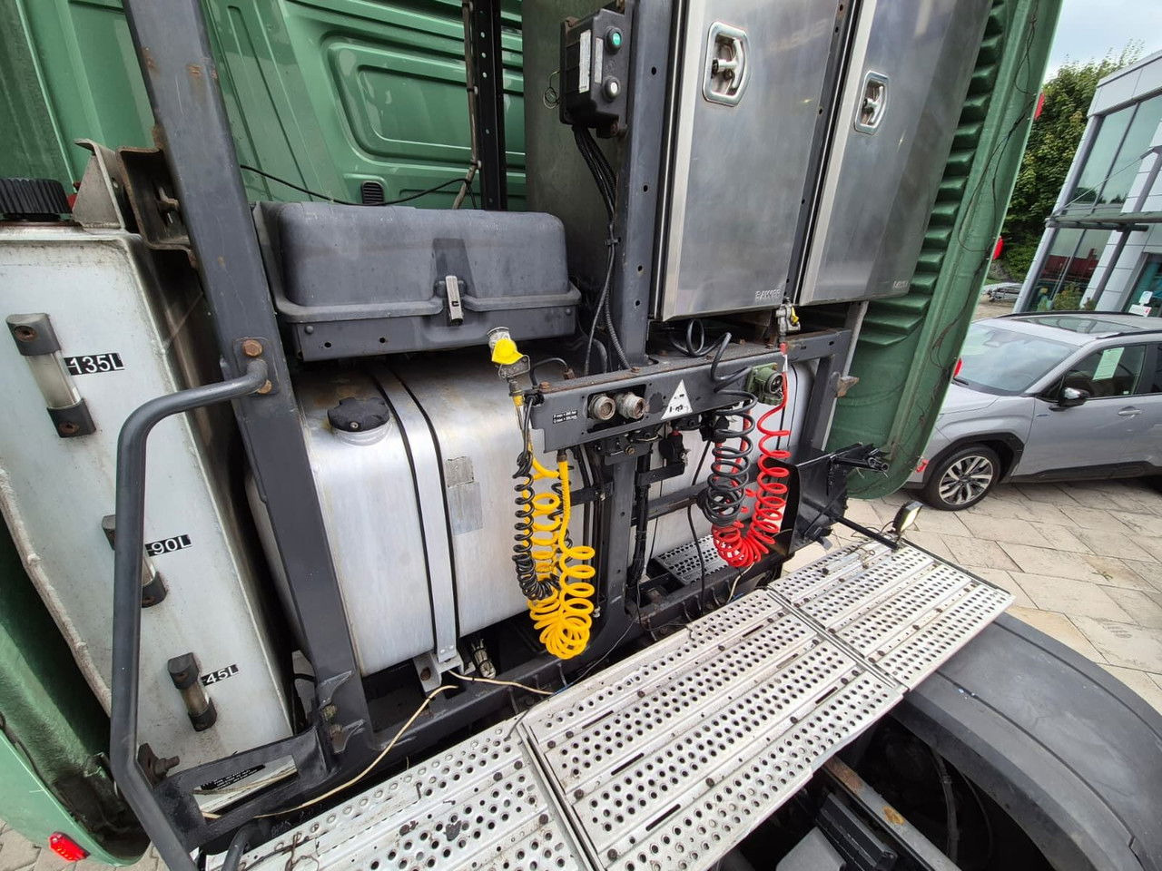 Tractor unit Mercedes-Benz Actros 4163 8X4 / 1 Owner / LOW KM / Super Condition: picture 28 Tractor unit Mercedes-Benz Actros 4163 8X4 / 1 Owner / LOW KM / Super Condition: picture 28