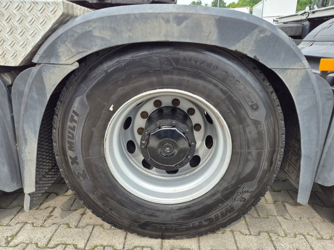 Tractor unit Mercedes-Benz Actros 4163 8X4 / 1 Owner / LOW KM / Super Condition: picture 25 Tractor unit Mercedes-Benz Actros 4163 8X4 / 1 Owner / LOW KM / Super Condition: picture 25