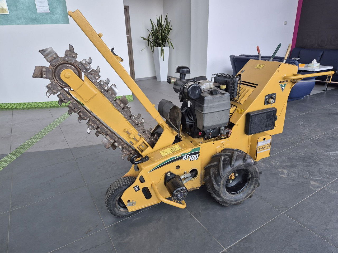 Vermeer RT100 / Trench SAW / Mini Chain Excavator / Idea L FOR Cables - Trencher: picture 1 Vermeer RT100 / Trench SAW / Mini Chain Excavator / Idea L FOR Cables - Trencher: picture 1