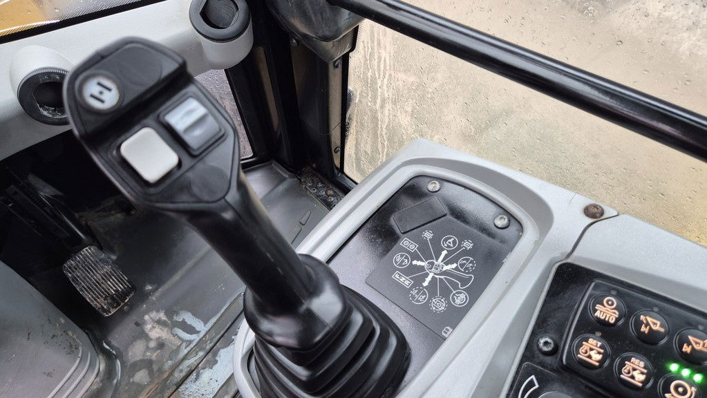 Leasing of  Caterpillar 910K - Year 2015 - 4025 Hours - AC Caterpillar 910K - Year 2015 - 4025 Hours - AC: picture 29