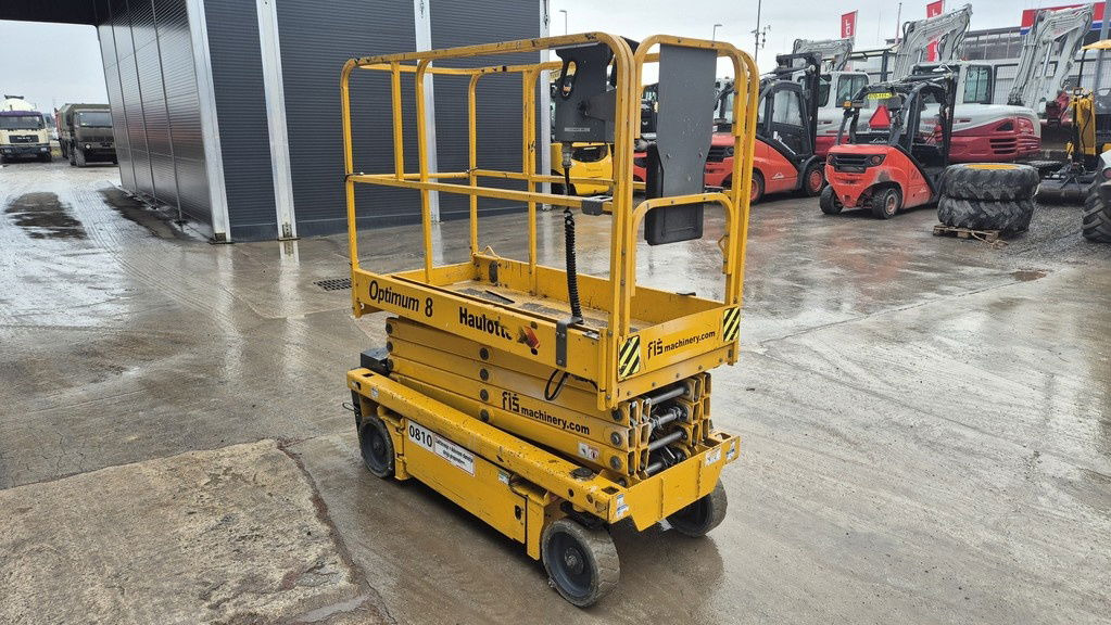 Haulotte Optimum 8 - NEW Batteries - 2019 Year - 325 Hours - Scissor lift: picture 4 Haulotte Optimum 8 - NEW Batteries - 2019 Year - 325 Hours - Scissor lift: picture 4