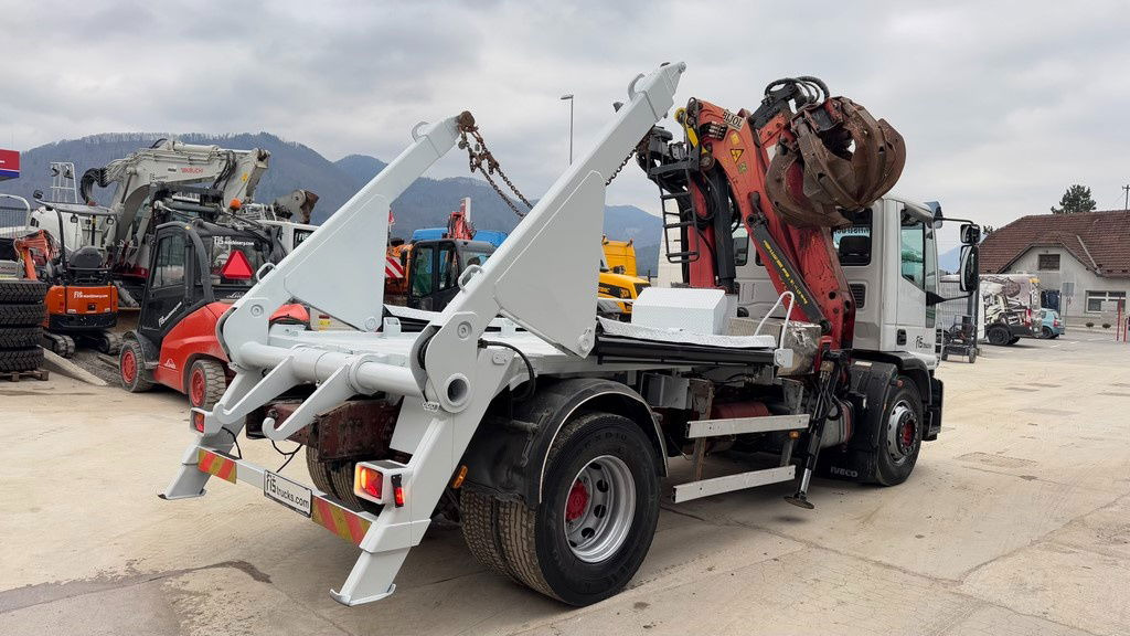 Iveco Eurocargo ML180 E28 4x2 Epsilon 110 - absetz tipper - Container transporter/ Swap body truck: picture 4 Iveco Eurocargo ML180 E28 4x2 Epsilon 110 - absetz tipper - Container transporter/ Swap body truck: picture 4