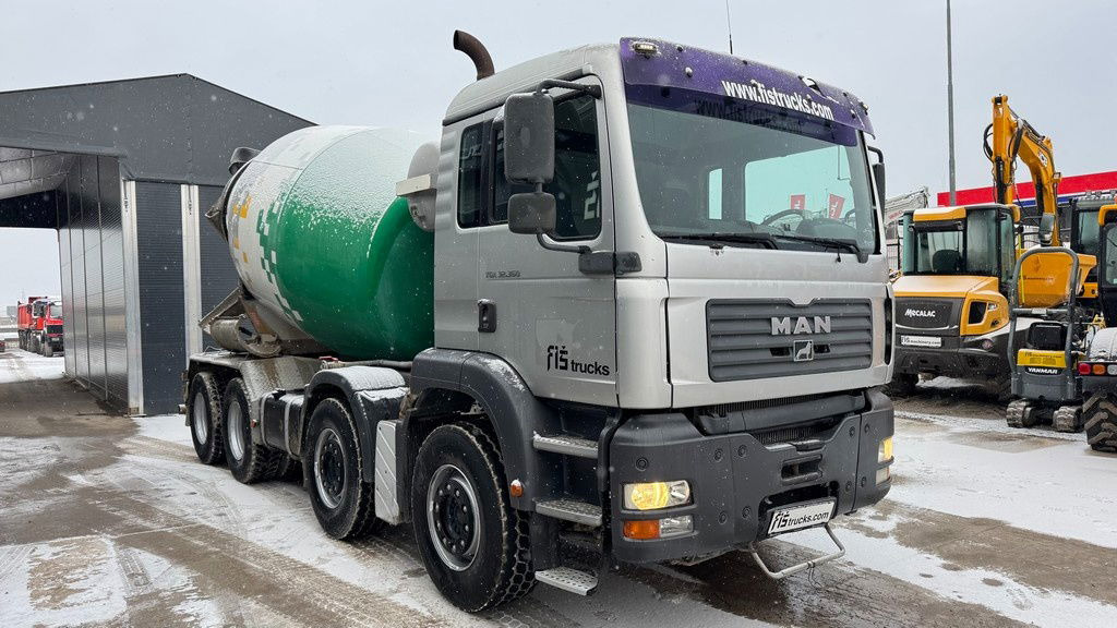 MAN TGA 32.360 8x4 Liebherr mixer 10m3 - Concrete mixer truck: picture 3 MAN TGA 32.360 8x4 Liebherr mixer 10m3 - Concrete mixer truck: picture 3