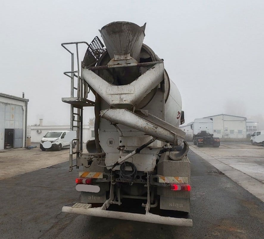 Mercedes-Benz Arocs 3240 8x4 9m3- 1.st owner - Concrete mixer truck: picture 5 Mercedes-Benz Arocs 3240 8x4 9m3- 1.st owner - Concrete mixer truck: picture 5