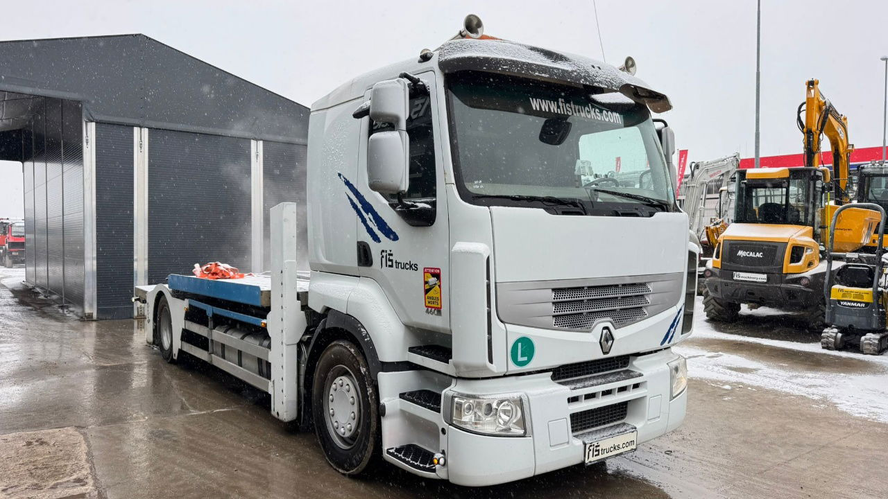 Renault Premium 460 4x2 LKW transporter - Autotransporter truck: picture 3 Renault Premium 460 4x2 LKW transporter - Autotransporter truck: picture 3