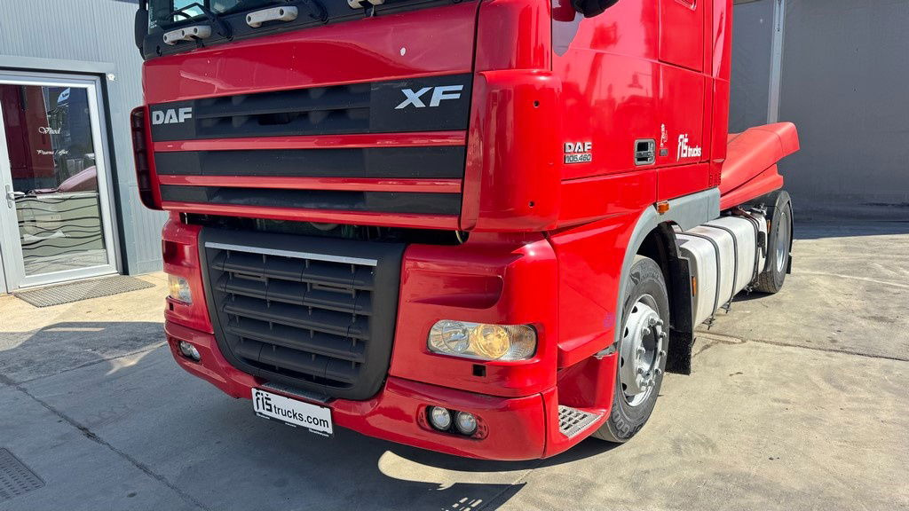 DAF XF 105.460 4x2 tractor unit - tipp. hydr. - Tractor unit: picture 2 DAF XF 105.460 4x2 tractor unit - tipp. hydr. - Tractor unit: picture 2
